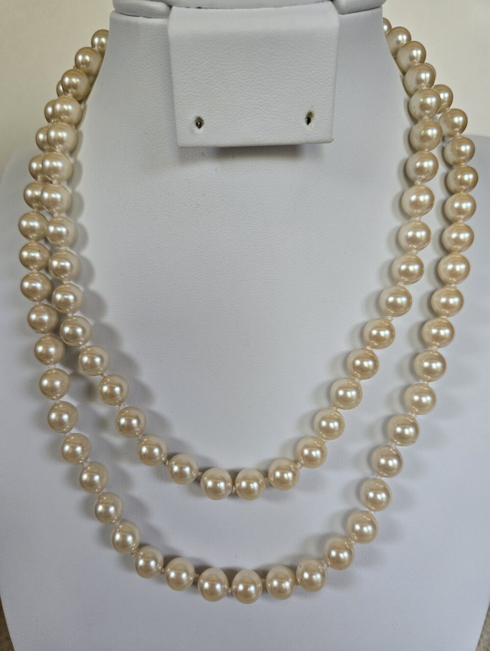 N-111-Classic Cream/Ivory Faux Pearl Strand Knotted Necklace